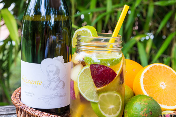 Weiße Sangria mit Schuss - Testesser